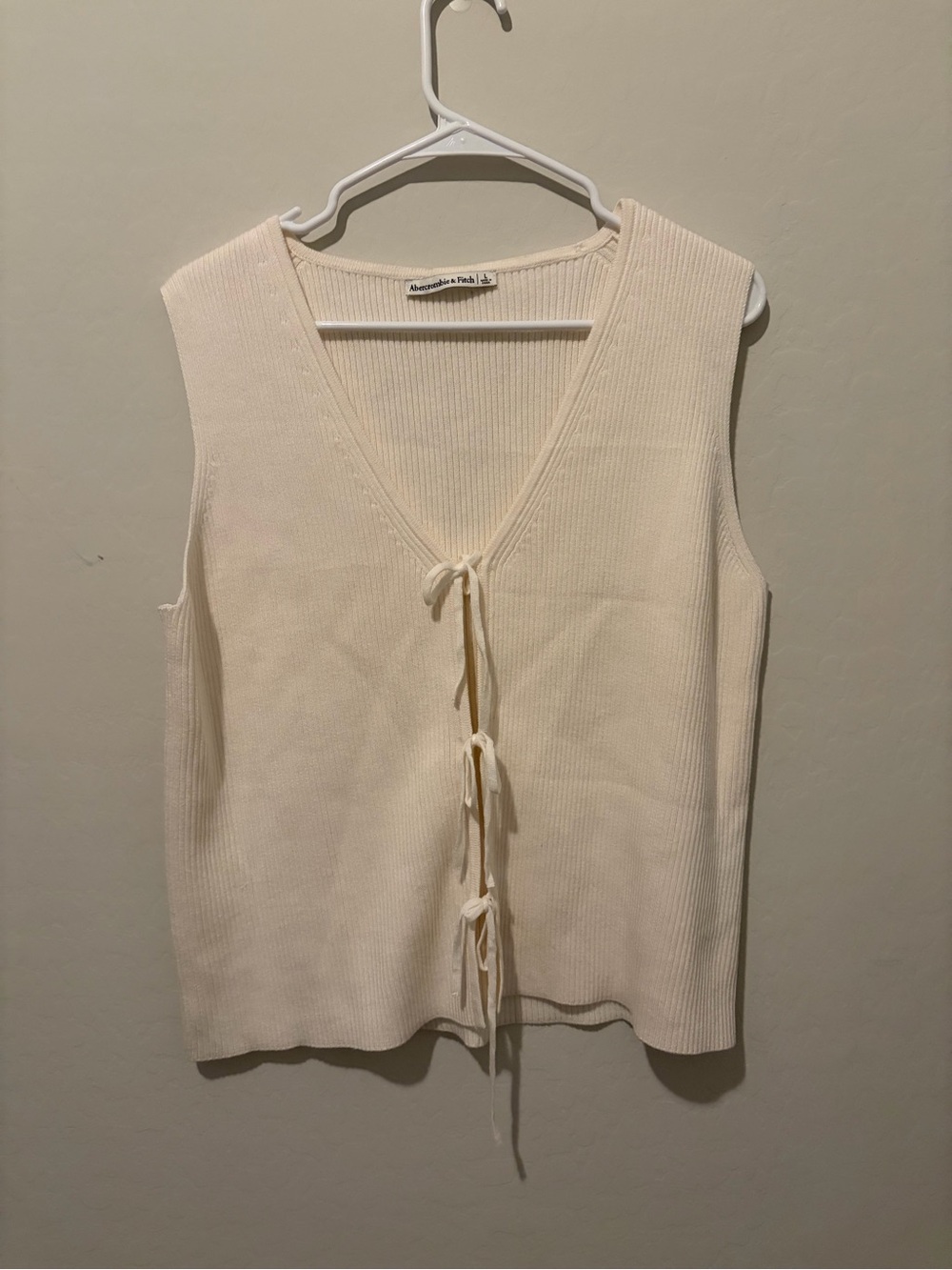 Abercrombie Tie-Front Ribbed V-Neck Sweater Tank Top - Cream